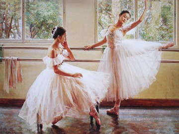 Dancing Ballet Painting - Ballerinas Guan Zeju02